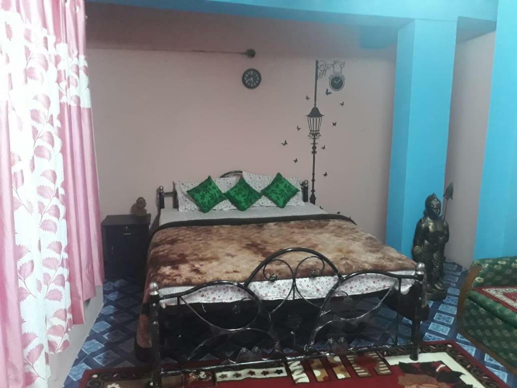 Vamoose Quaint Wood Cottage Darjeeling  Esterno foto